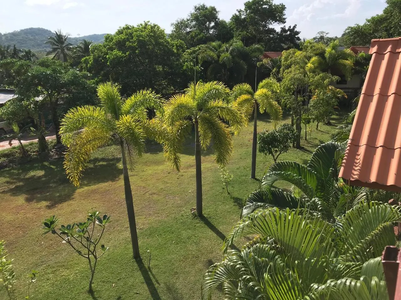 Lanta School Beach Resort Ko Lanta