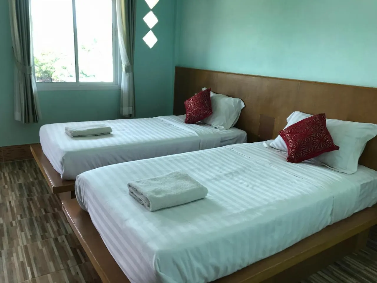 Lanta School Beach Resort Koh Lanta