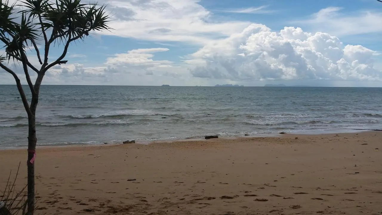 Lanta School Beach Resort Koh Lanta 2*,  Thailand