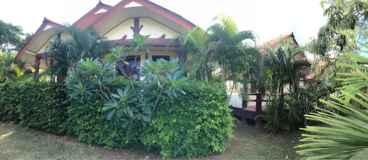 **  Lanta School Beach Resort Koh Lanta Thailand